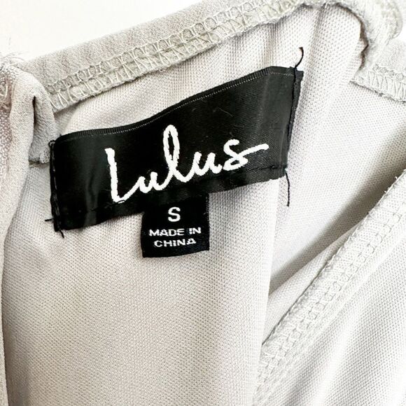 Lulus Air Of Romance Gray Maxi Dress Size Small - Picture 9 of 11